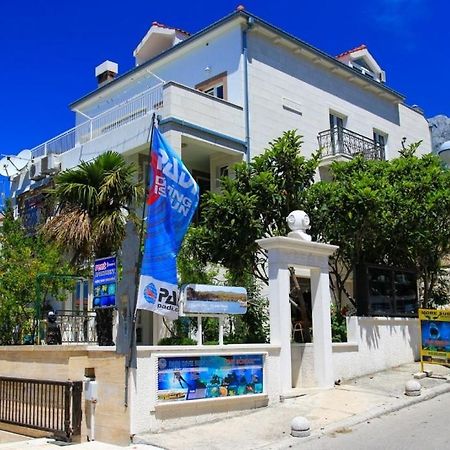 Apartments By The Sea Makarska - 15200 Ngoại thất bức ảnh