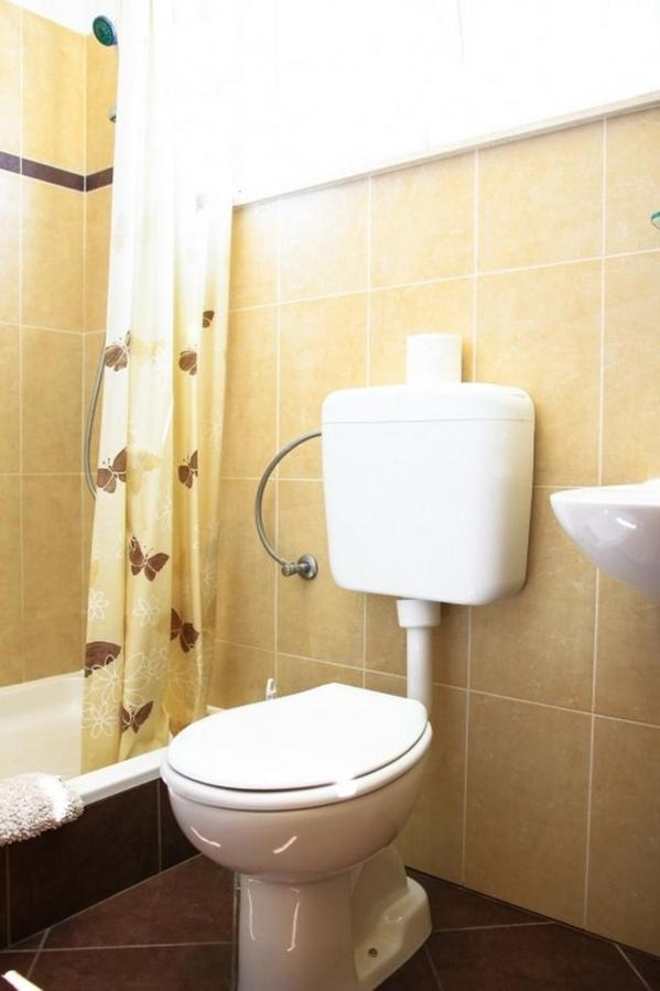 Apartments By The Sea Makarska - 15200 Ngoại thất bức ảnh