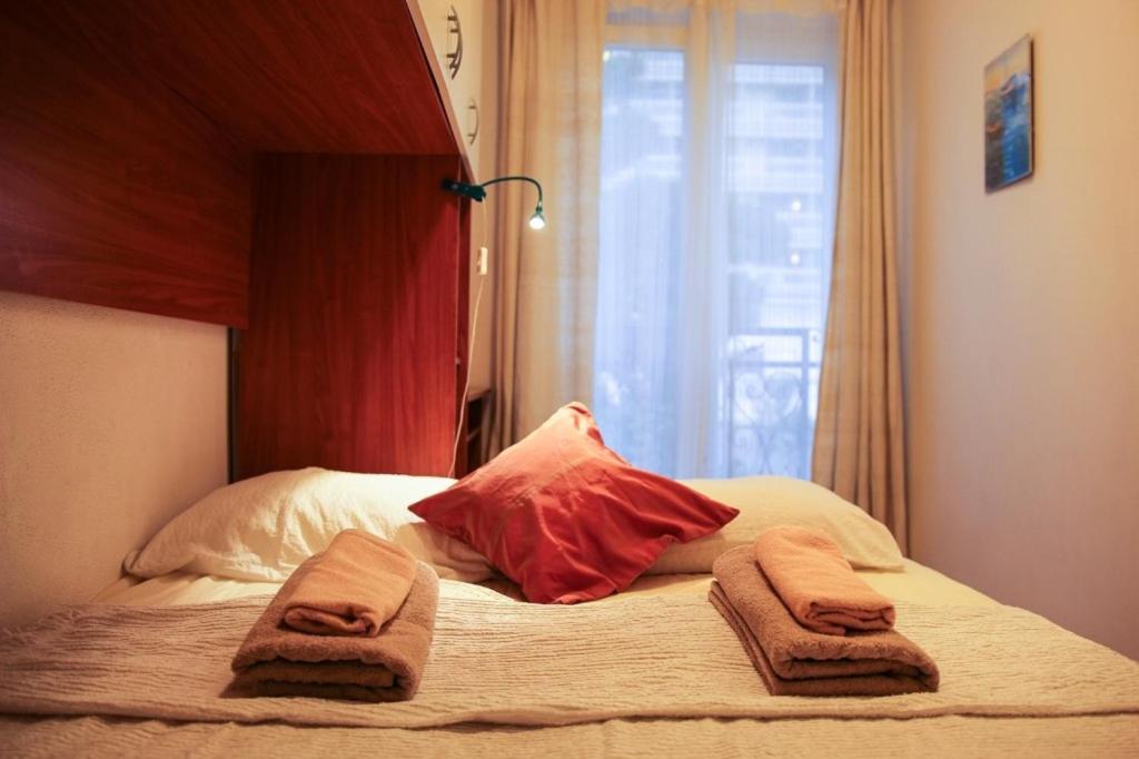 Apartments By The Sea Makarska - 15200 Ngoại thất bức ảnh