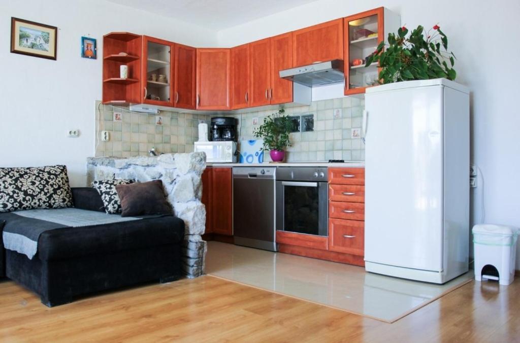 Apartments By The Sea Makarska - 15200 Ngoại thất bức ảnh