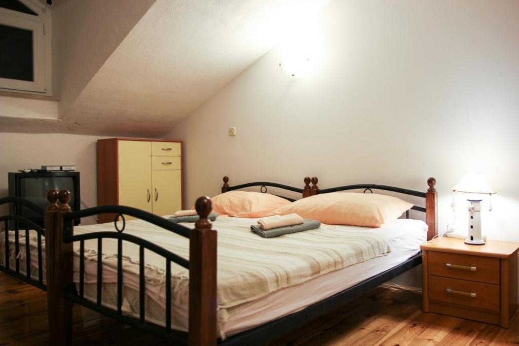 Apartments By The Sea Makarska - 15200 Ngoại thất bức ảnh